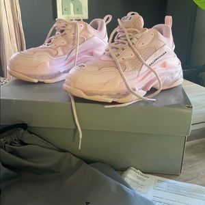 Balenciaga tripple s  baby pink sneakers size 37